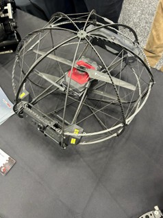Klicka på bilden för större storlek  Namn:	        flybotix.jpg Visningar:	0 Storlek:	25,5 kB ID:     	91021